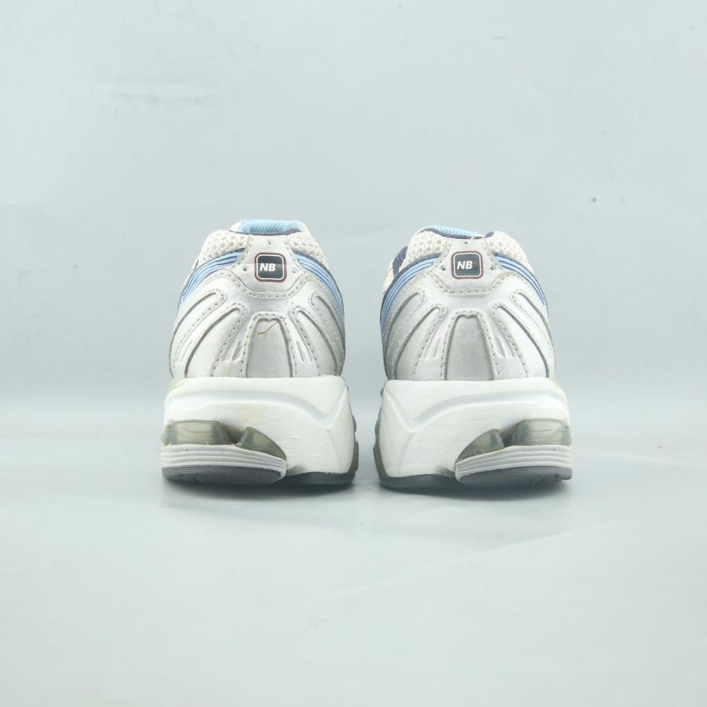 New Balance 1012 V1