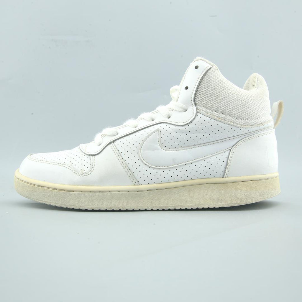 Nike Court Borough Mid