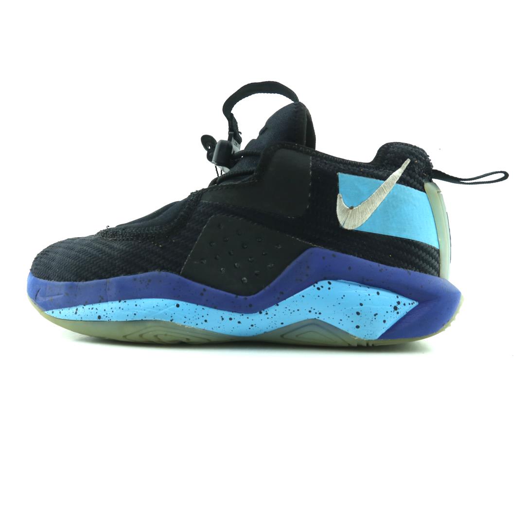 Nike Lebron Soldier 14