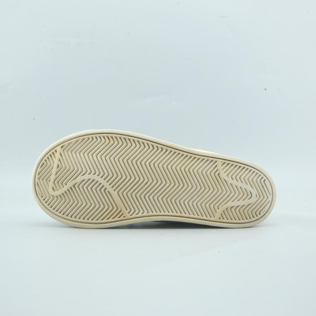 Nike Court Borough Low