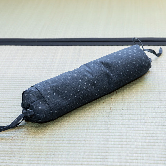 J-Life Aizome Navy Buckwheat Hull Pillow
