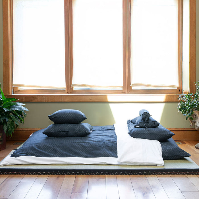 J-Life Aizome Navy Zabuton Floor Pillow