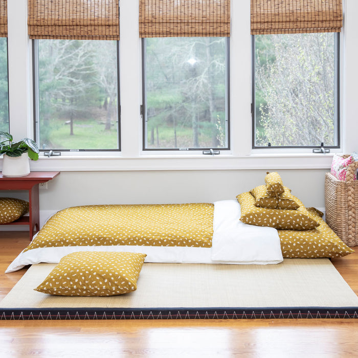 J-Life Koneko Gold Buckwheat Hull Pillow