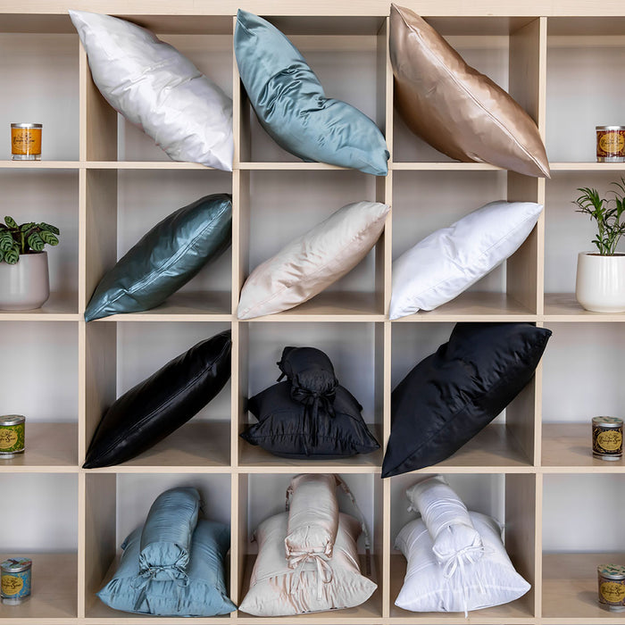 J-Life Shiruku Silk Champagne Zabuton Floor Pillow