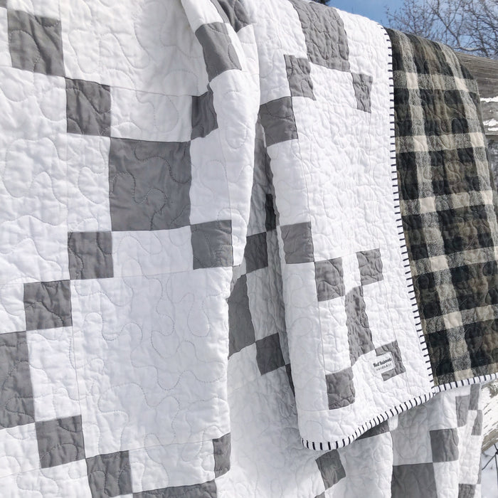 Modern Pearls PDF Quilt Pattern - Automatic Download