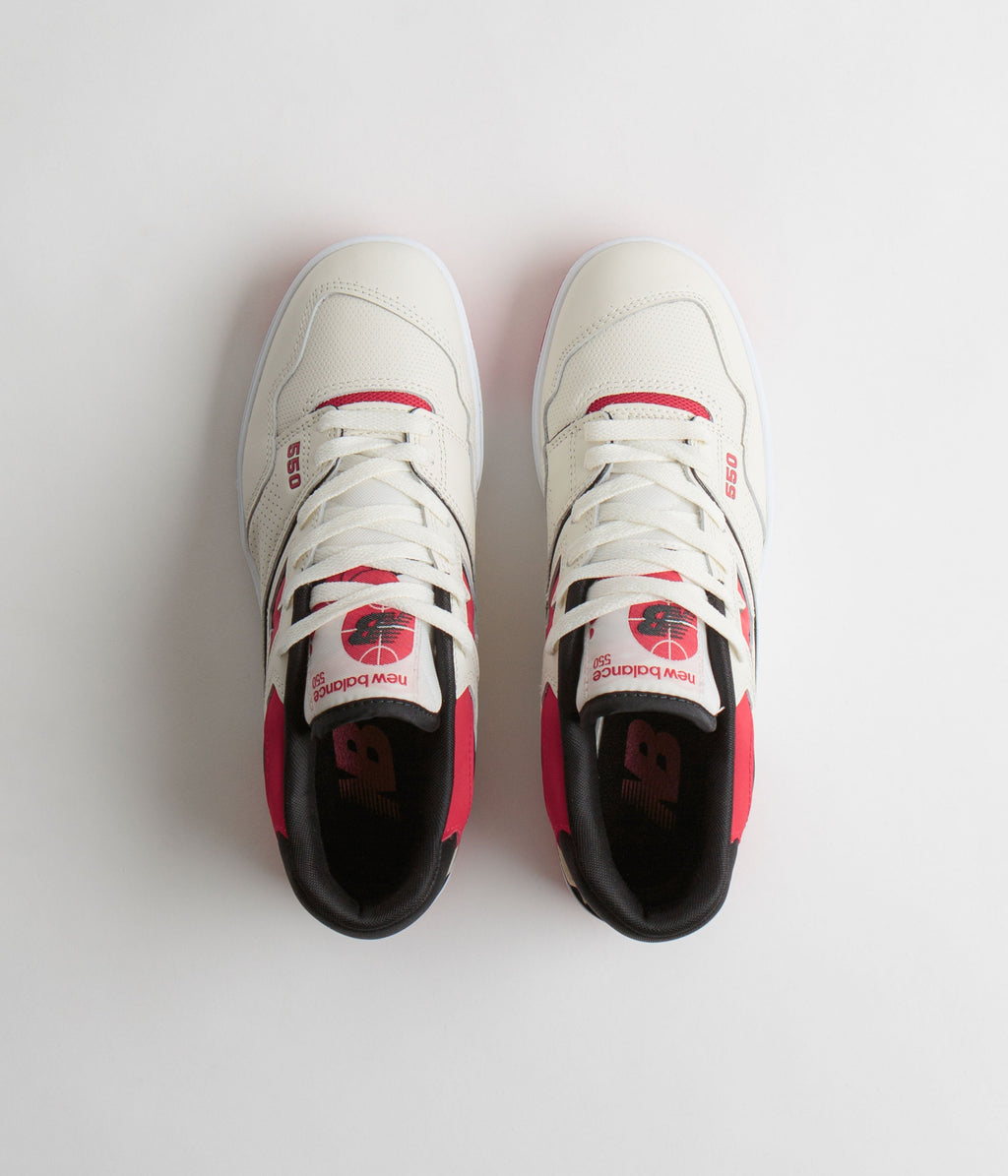 New Balance 550 Shoes - Sea Salt / Red