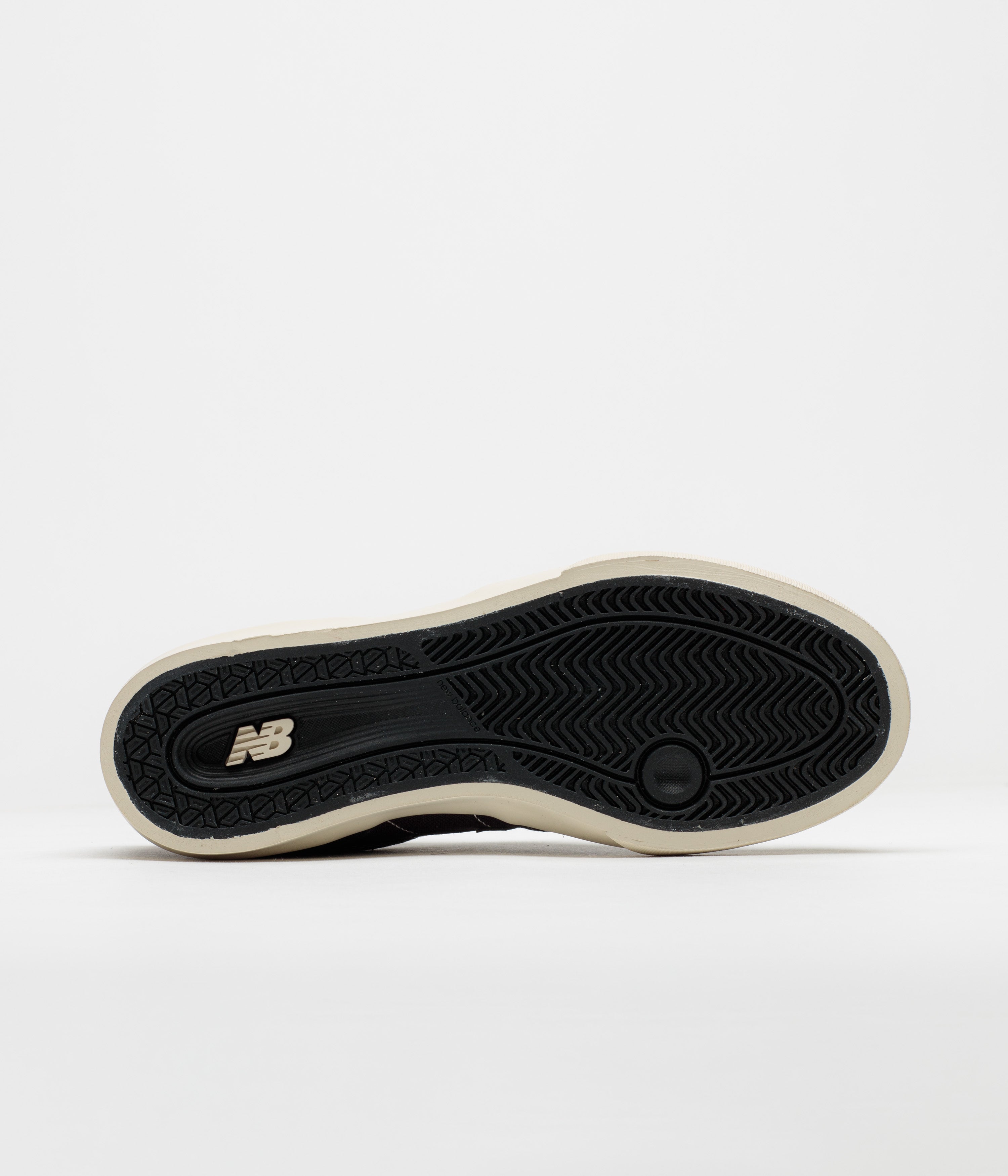 New Balance Numeric 272 Shoes - Navy / White