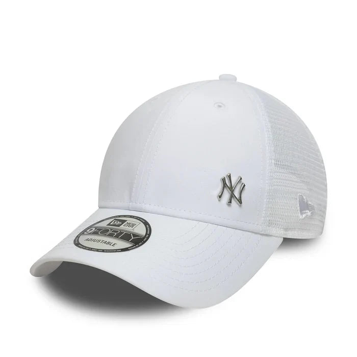 NEW ERA Flawless 9FORTY Trucker Cap New York Yankees White