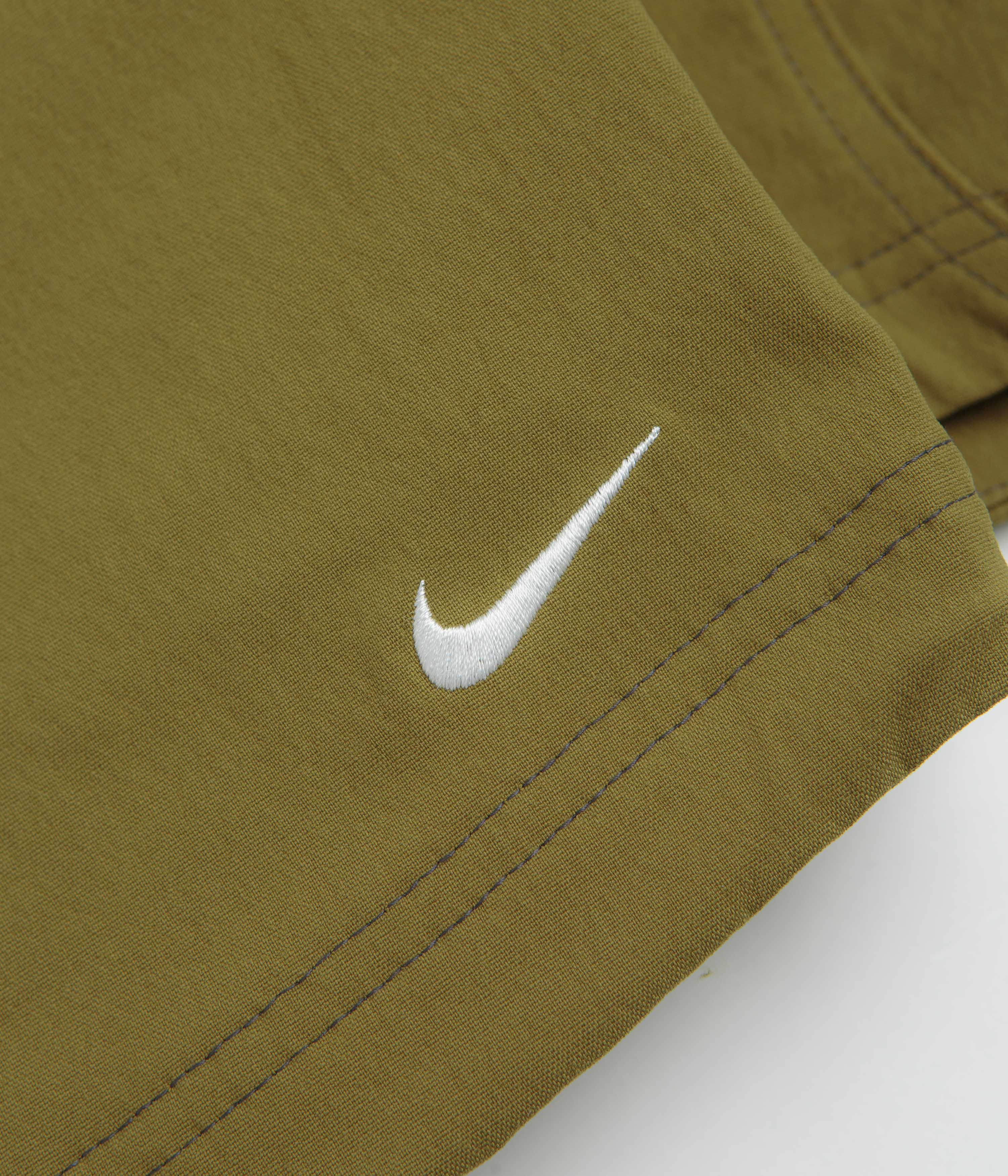 Nike ACG Smith Summit Jacket - Olive Flak / Anthracite / Summit White