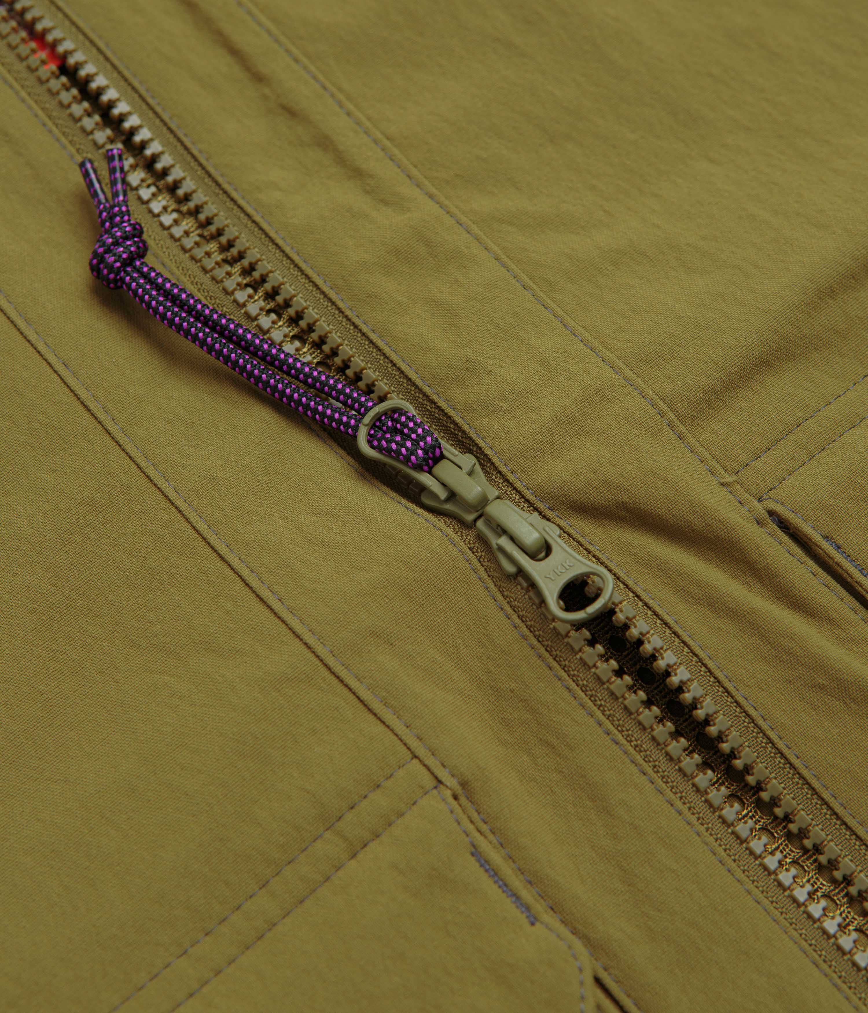 Nike ACG Smith Summit Jacket - Olive Flak / Anthracite / Summit White
