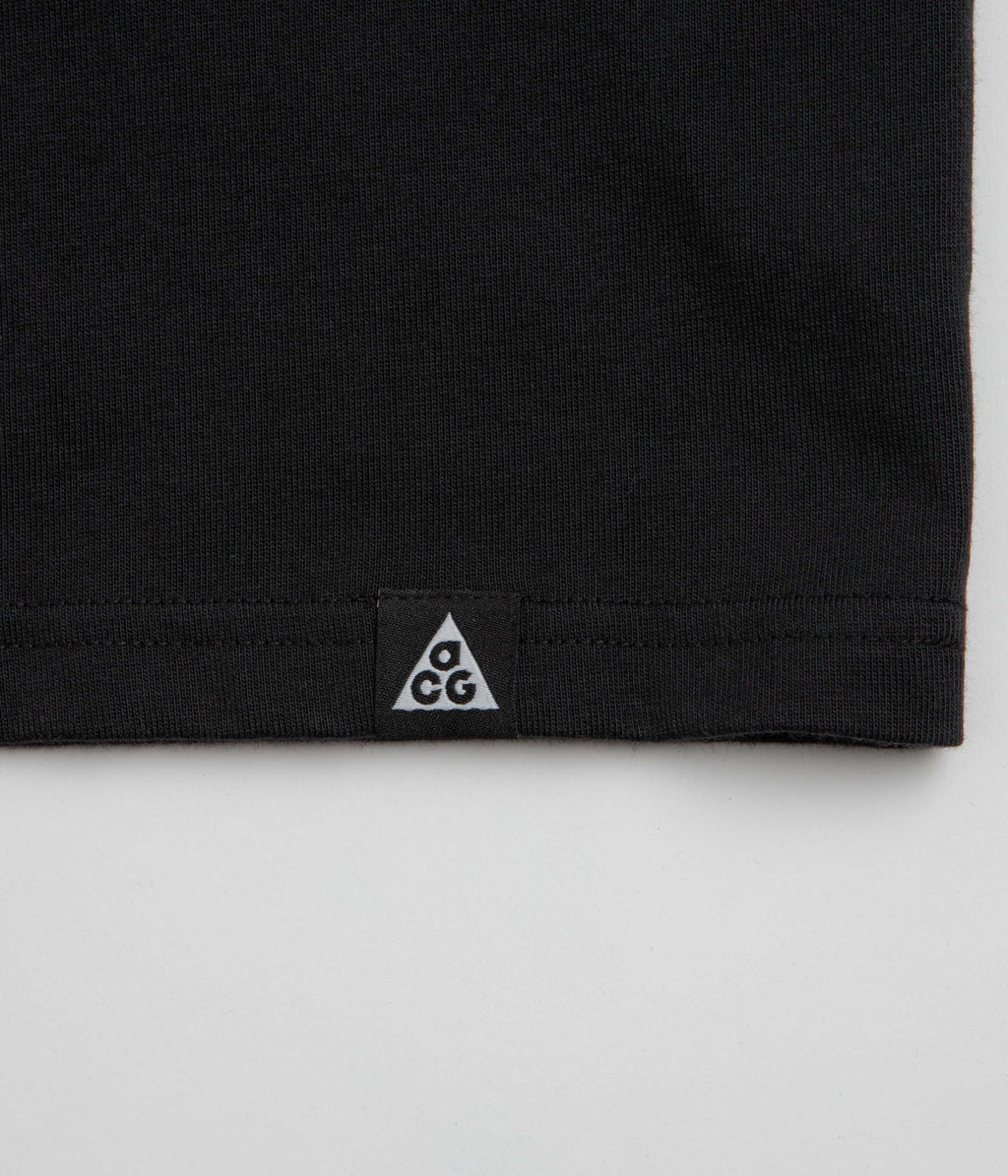 Nike ACG Stacked Rocks T-Shirt - Black / Light Orewood Brown