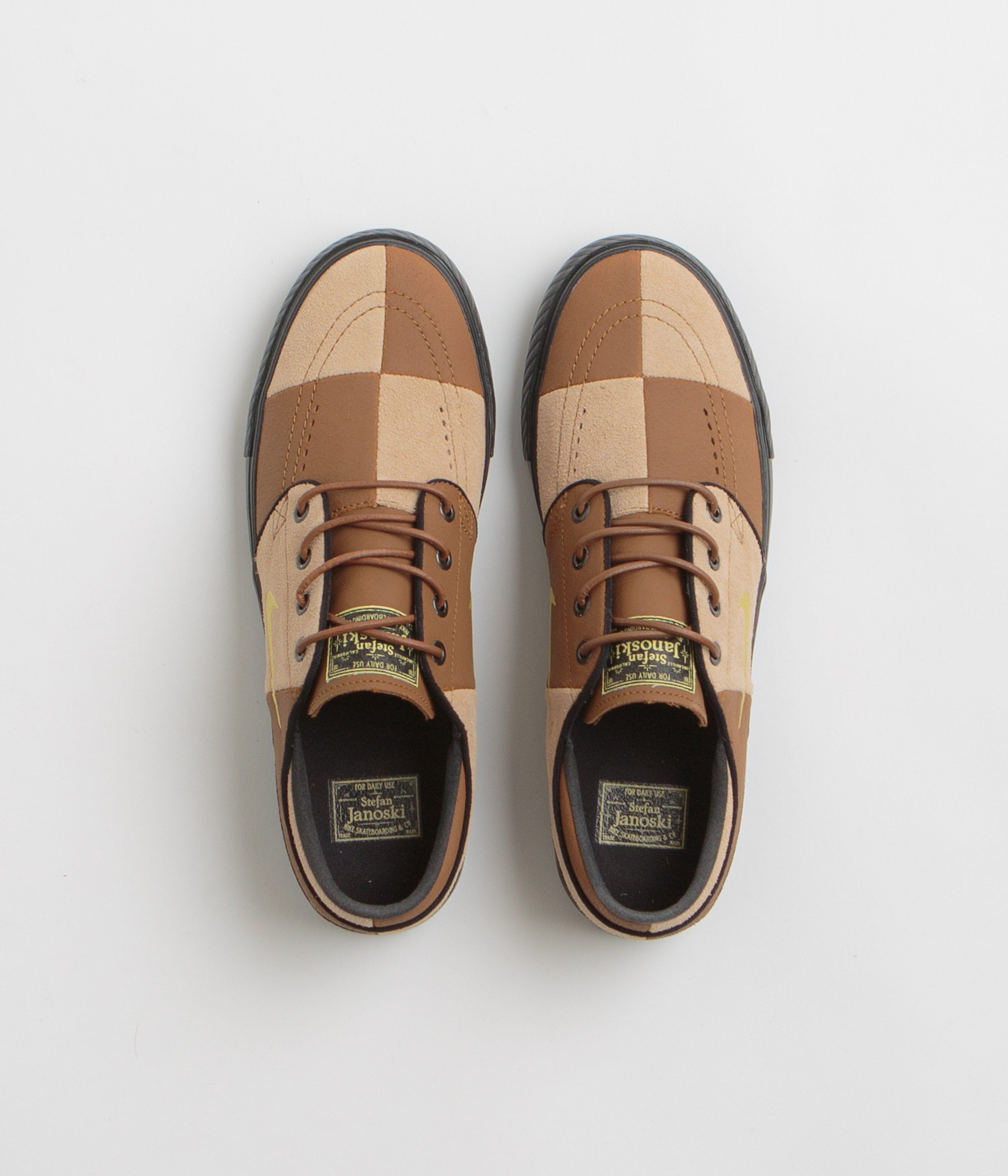 Nike SB Janoski OG+ Premium Shoes - Light British Tan / Saturn Gold - Hemp - Black