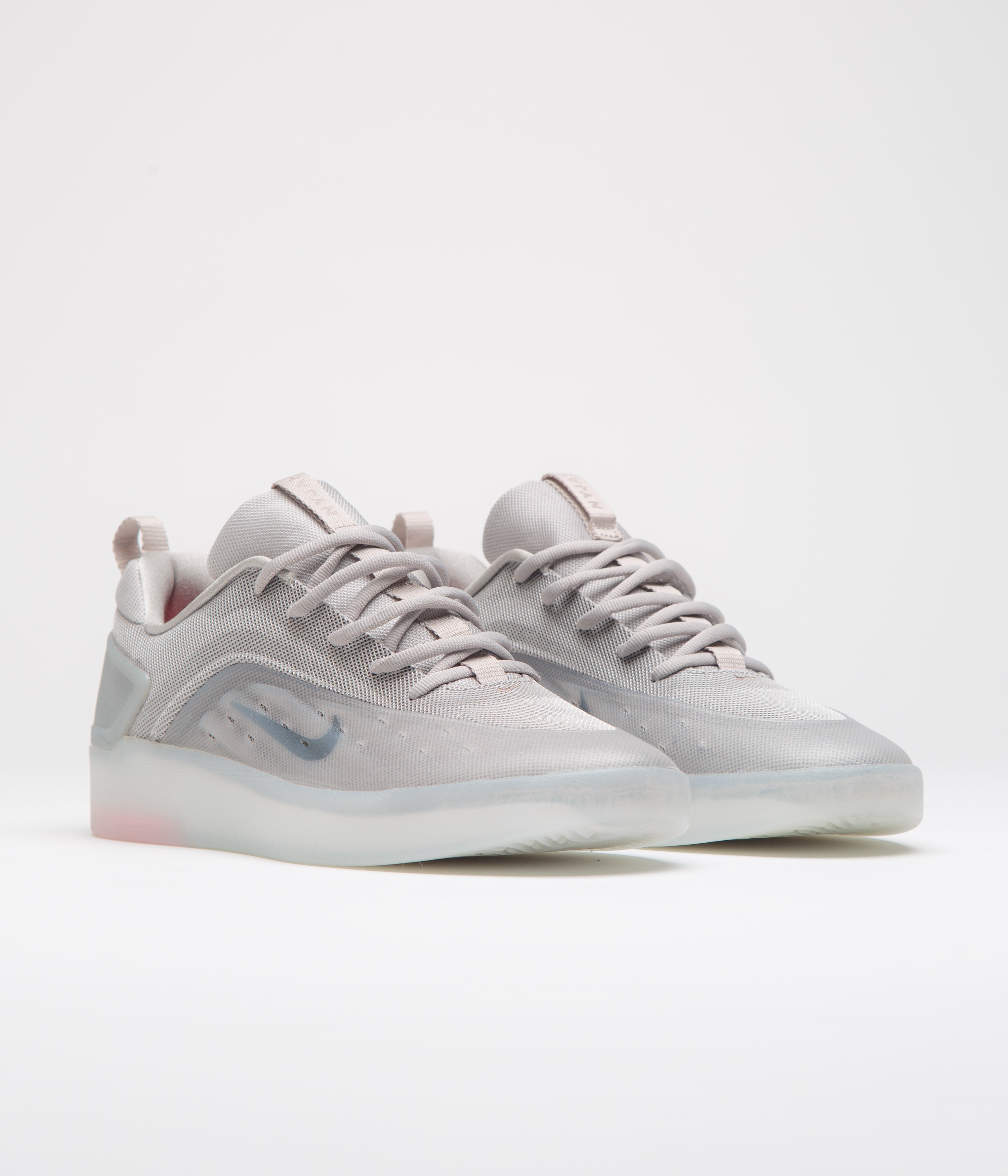 Nike SB Nyjah 4 Shoes - College Grey / Mink Brown - Light Silver