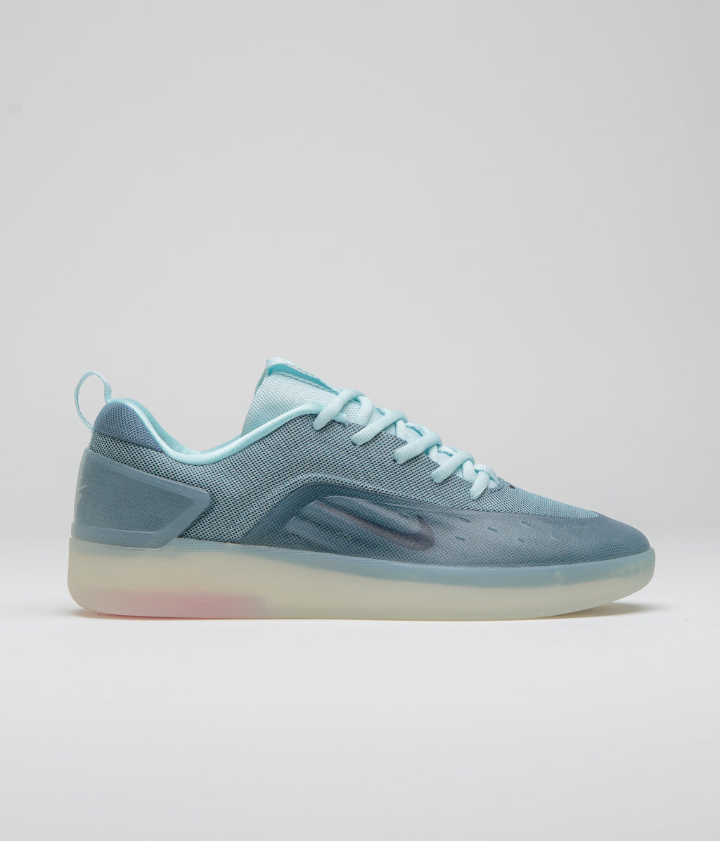 Nike SB Nyjah 4 Shoes - Glacier Blue / Black - Smokey Blue - Sail