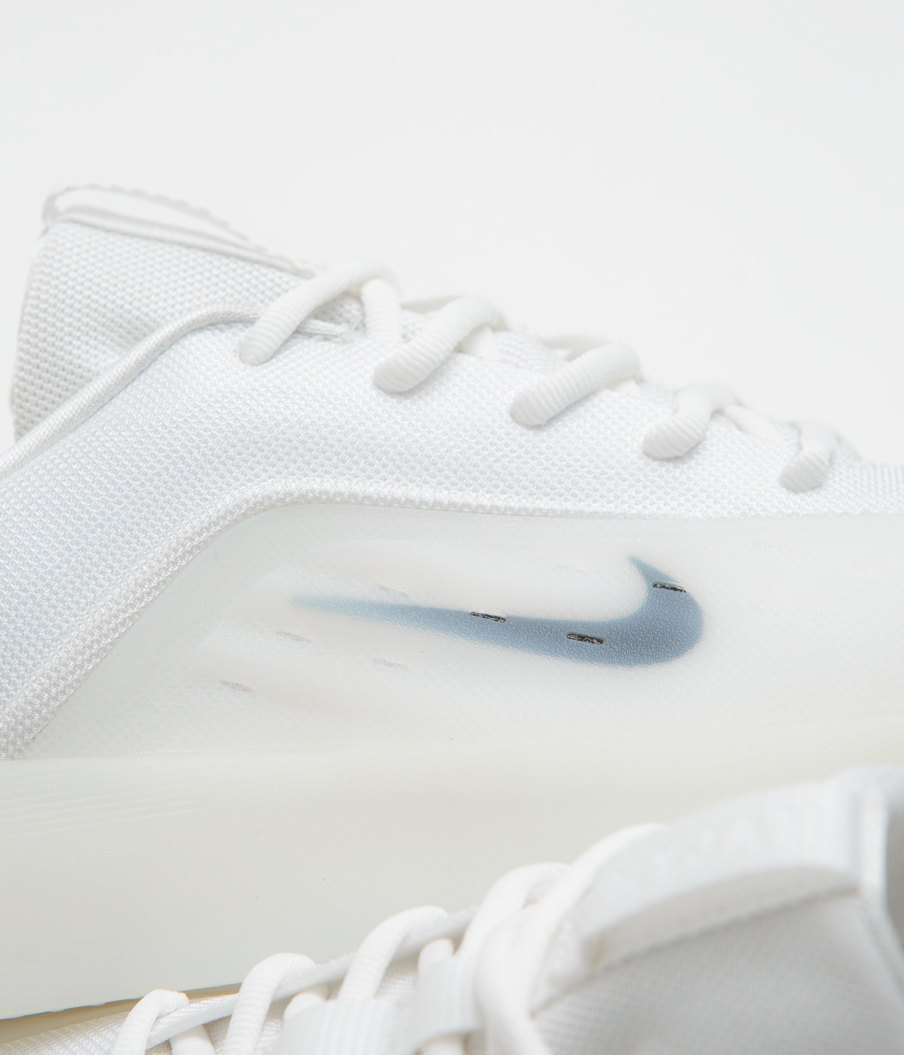 Nike SB Nyjah 4 Shoes - White / Black - White - Black