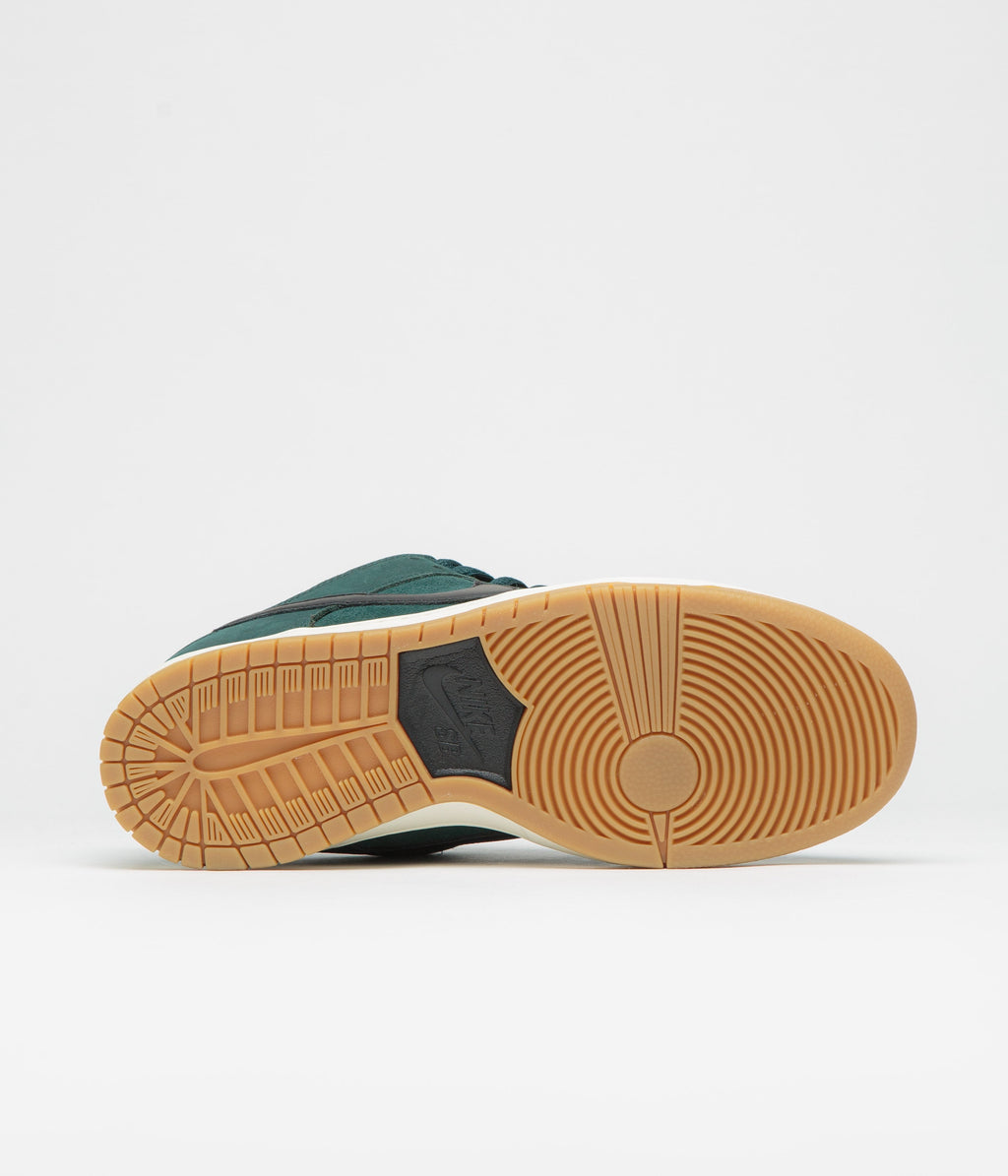 Nike SB Orange Label Dunk Low Pro Shoes - Deep Fir / Black - Fir - Sail