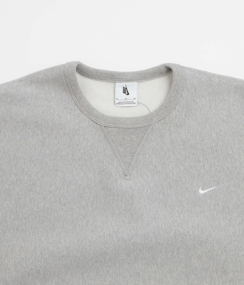 Nike Solo Swoosh Crewneck Sweatshirt - Dark Grey Heather / White / White