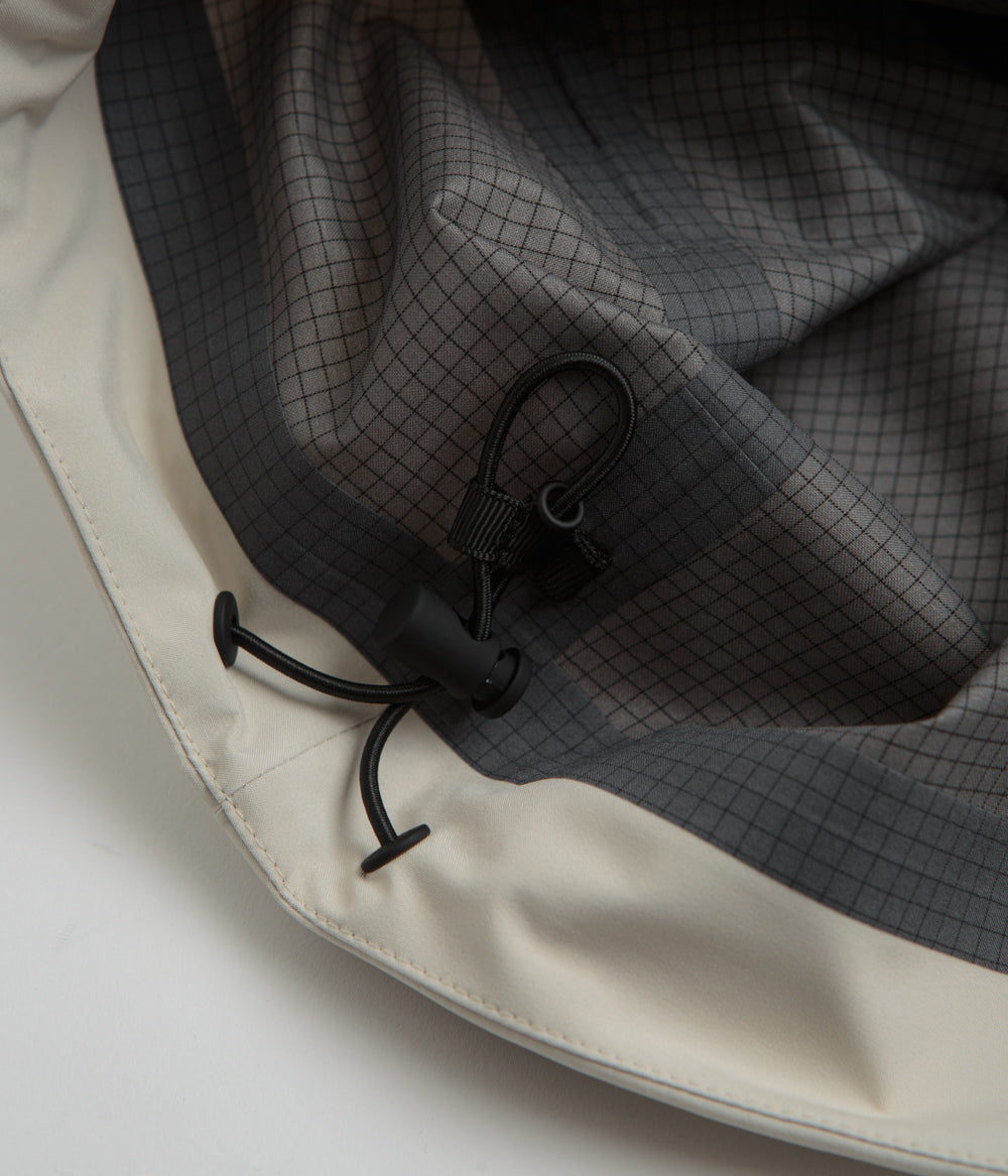 Norse Projects 3L Waterproof Stand Collar Jacket - Kit White