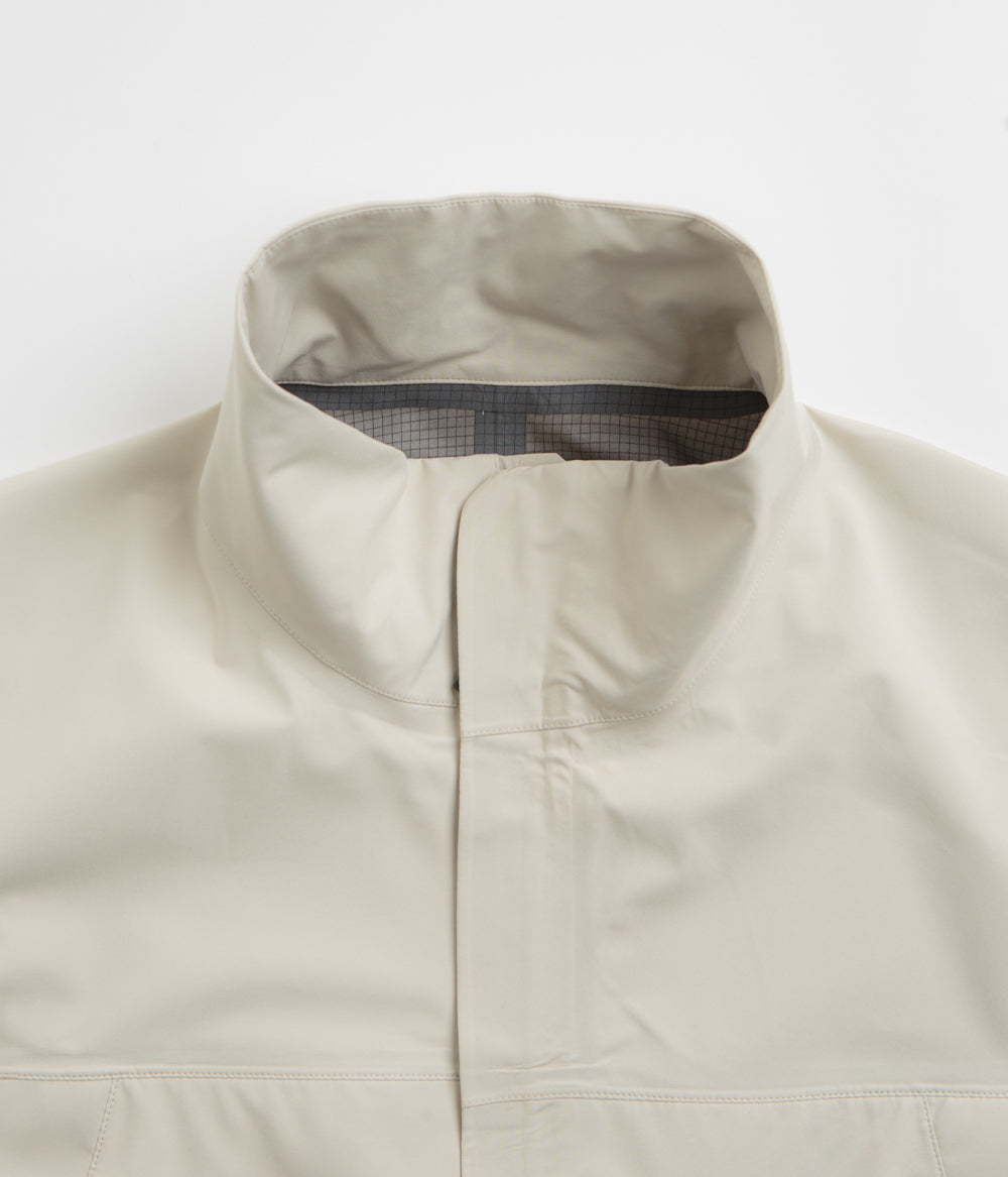 Norse Projects 3L Waterproof Stand Collar Jacket - Kit White