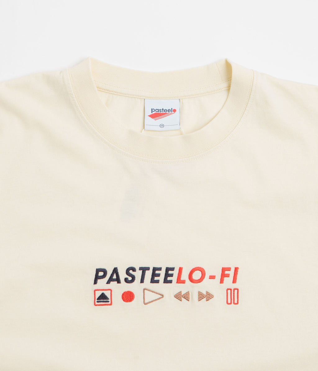 Pasteelo Lo-Fi T-Shirt - Cream