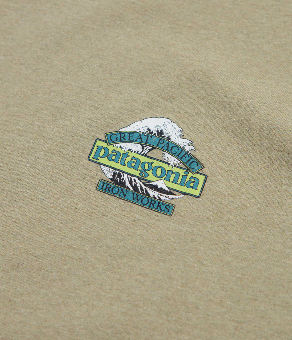 Patagonia Great Waves Responsibili-Tee T-Shirt - Gumtree Green