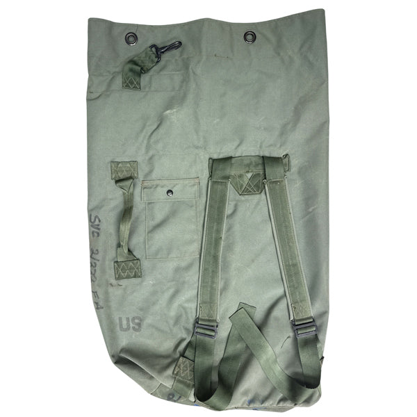 US GI SURPLUS USED OD NYLON DUFFEL BAG WITH DOUBLE STRAPS