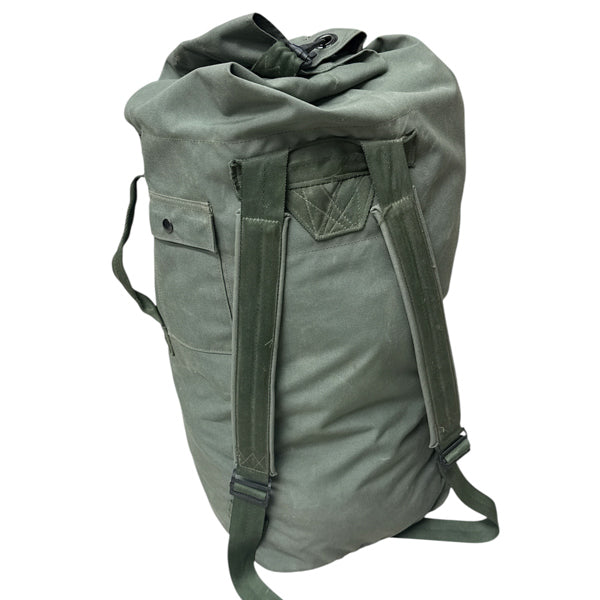 US GI SURPLUS USED OD NYLON DUFFEL BAG WITH DOUBLE STRAPS