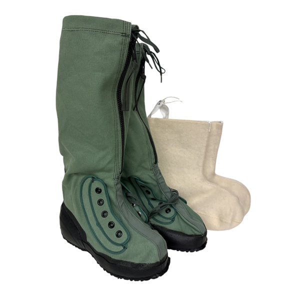 US SURPLUS EXTREME COLD WEATHER NEW MUKLUK BOOTS WITH WOOL LINER