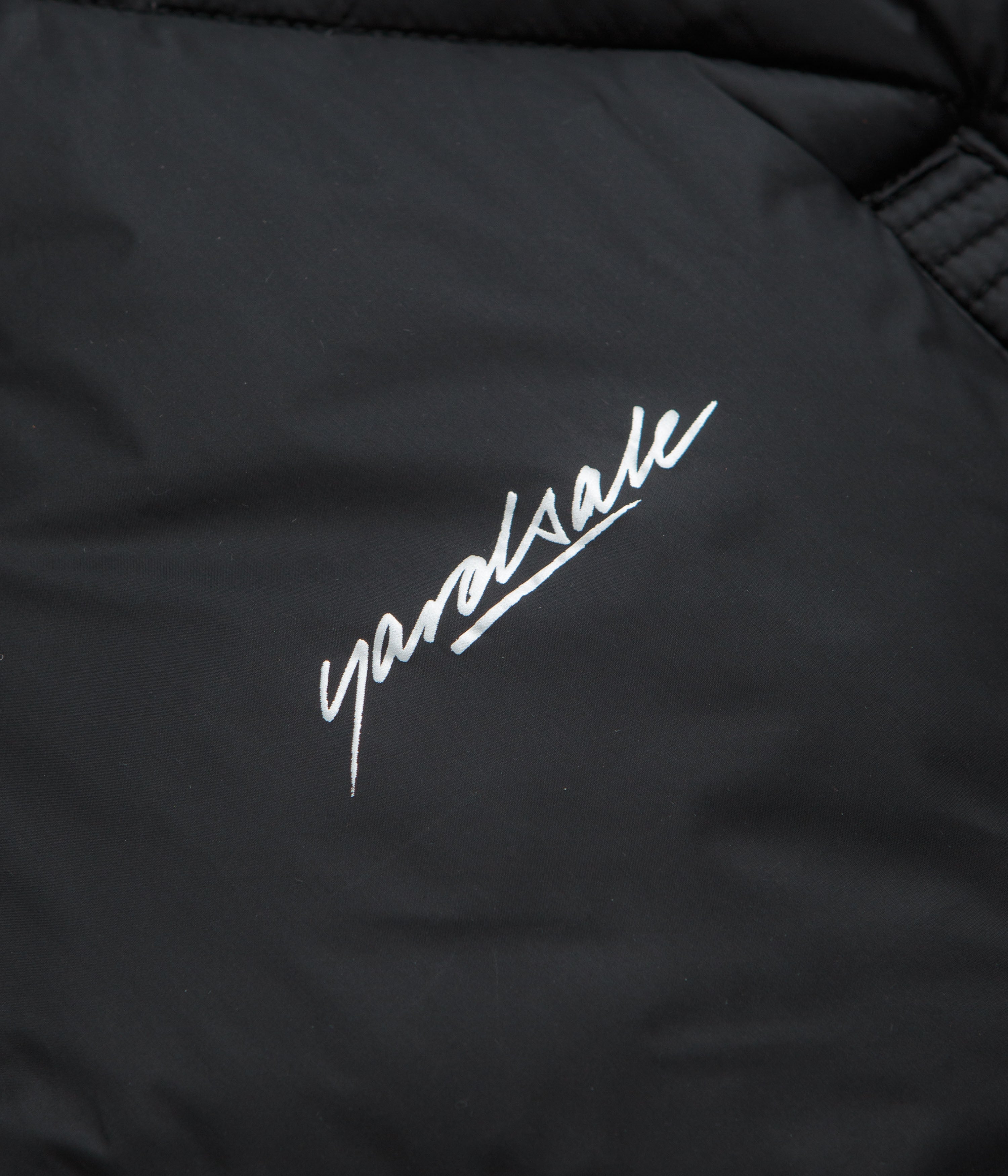 Yardsale Diamond Down Puffer Jacket - Black